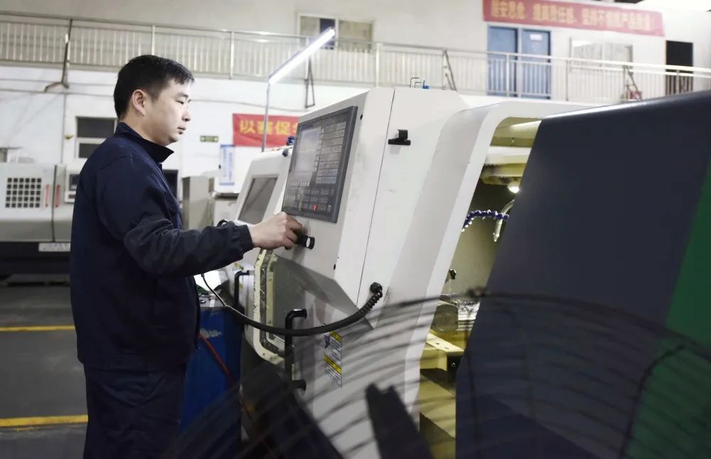 ��ٲ���(�й���)���޹�˾����