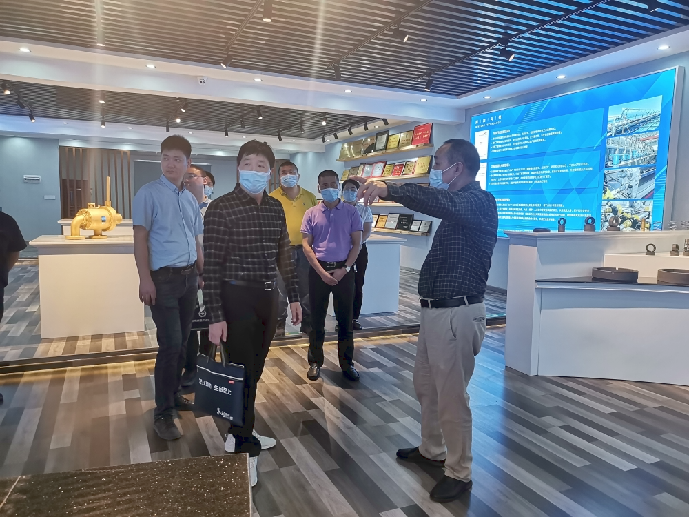 ��ٲ���(�й���)���޹�˾����