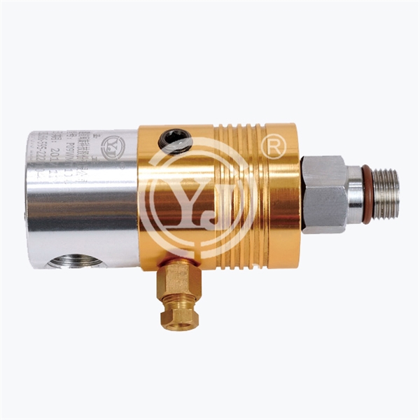 ��ٲ���(�й���)���޹�˾����